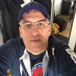 Meet your Posher, Wayne